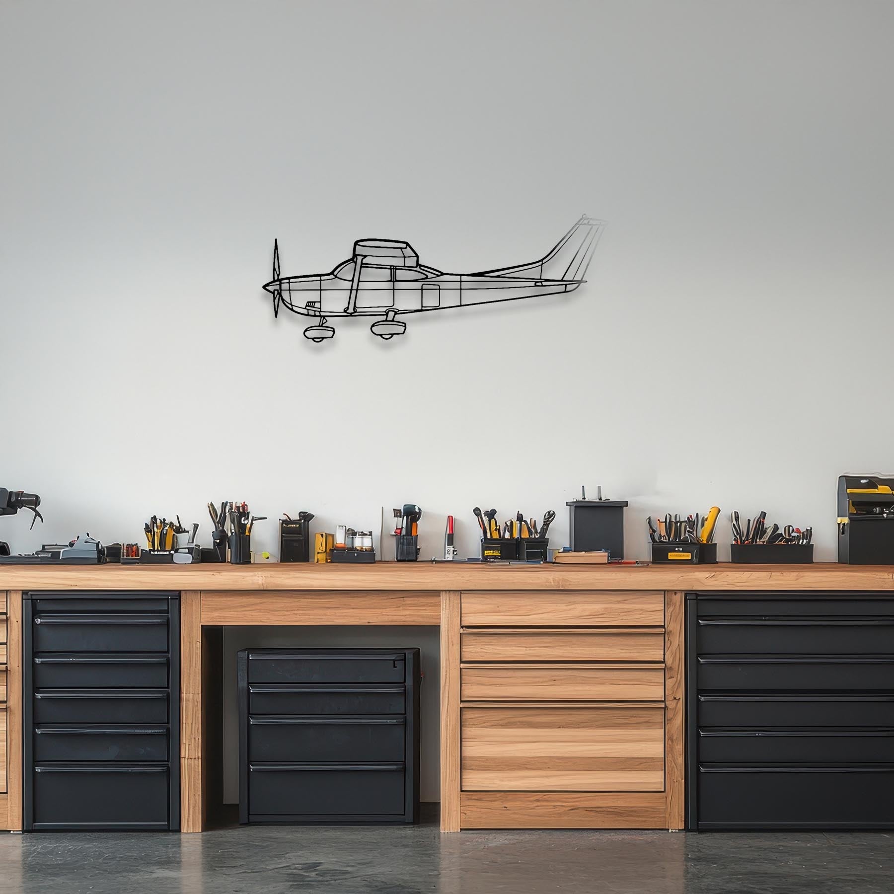 182P Skylane Metal Aircraft Wall Art - NCP0001