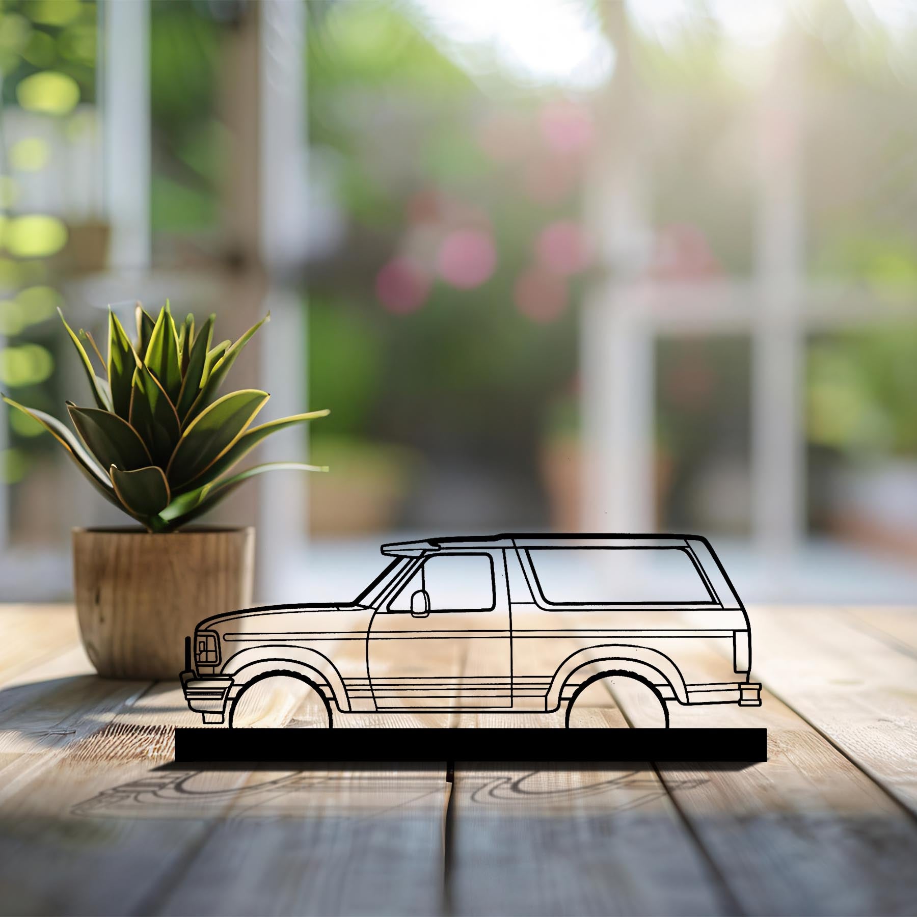 Bronco XLT 1995 Silhouette Metal Art Stand