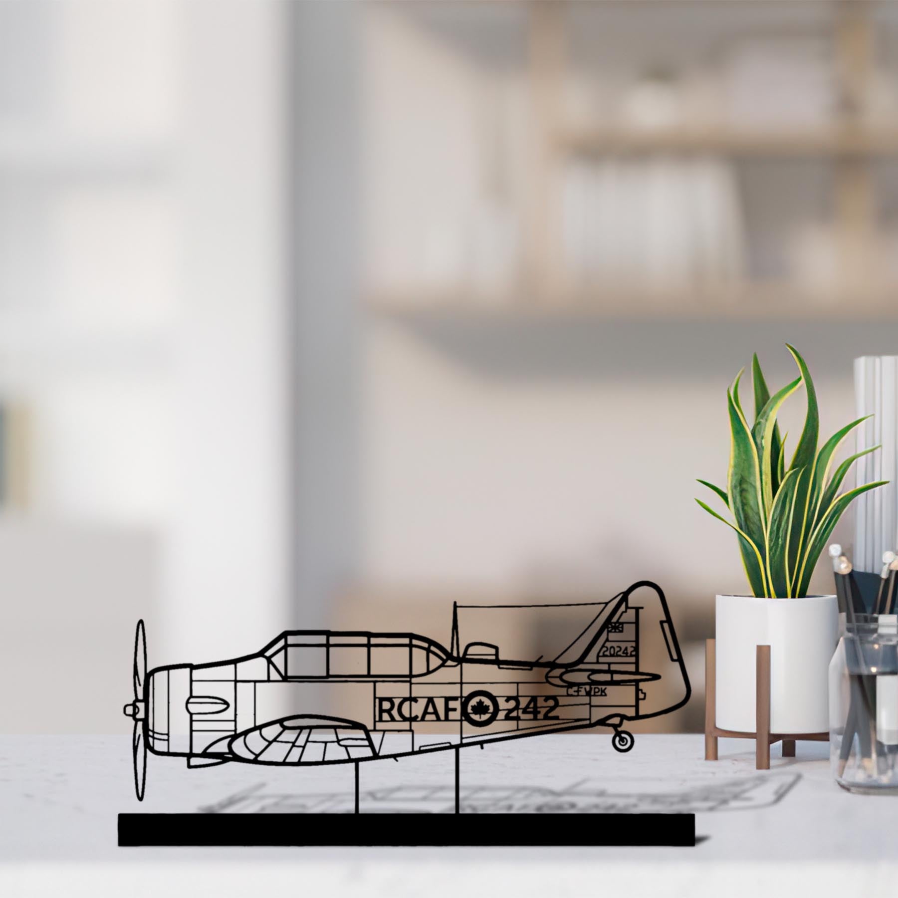 Harvard Silhouette Metal Art Stand