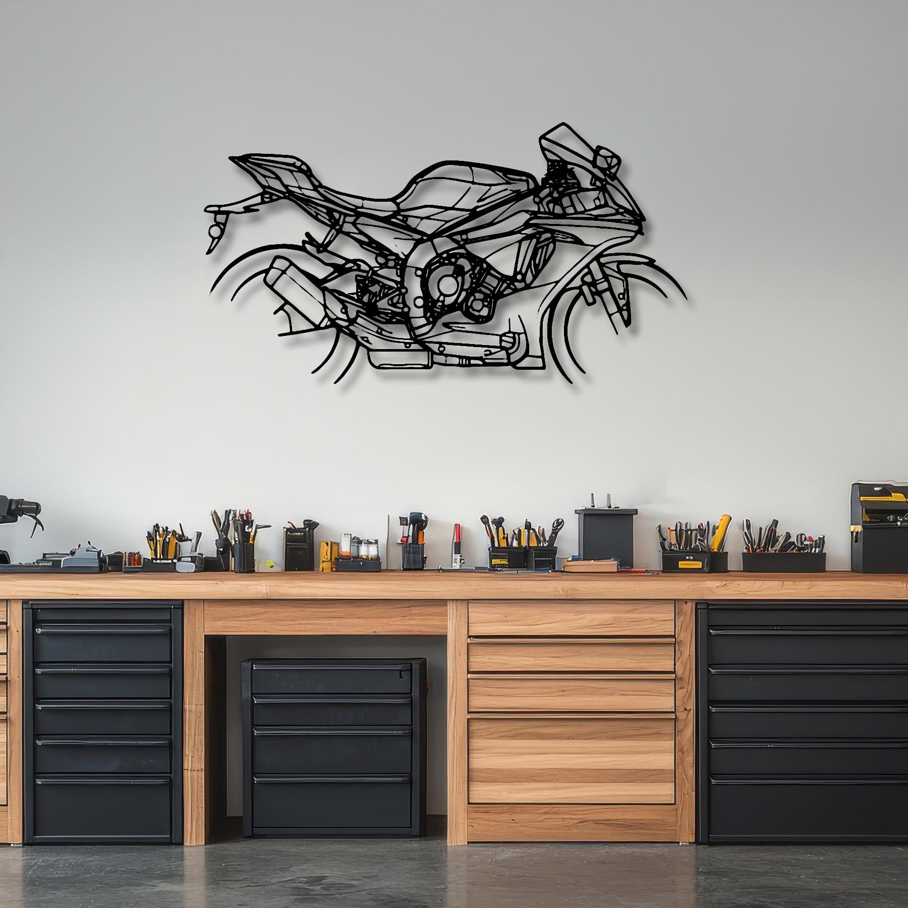 R1 M 2017 Silhouette Metal Wall Art