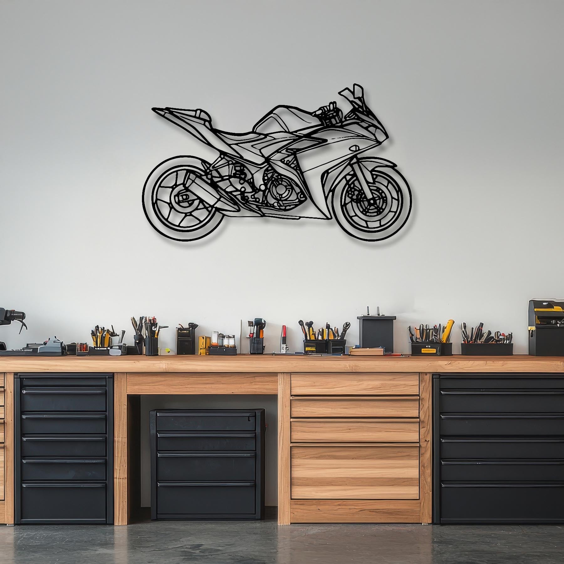 R3 2015 Silhouette Metal Wall Art