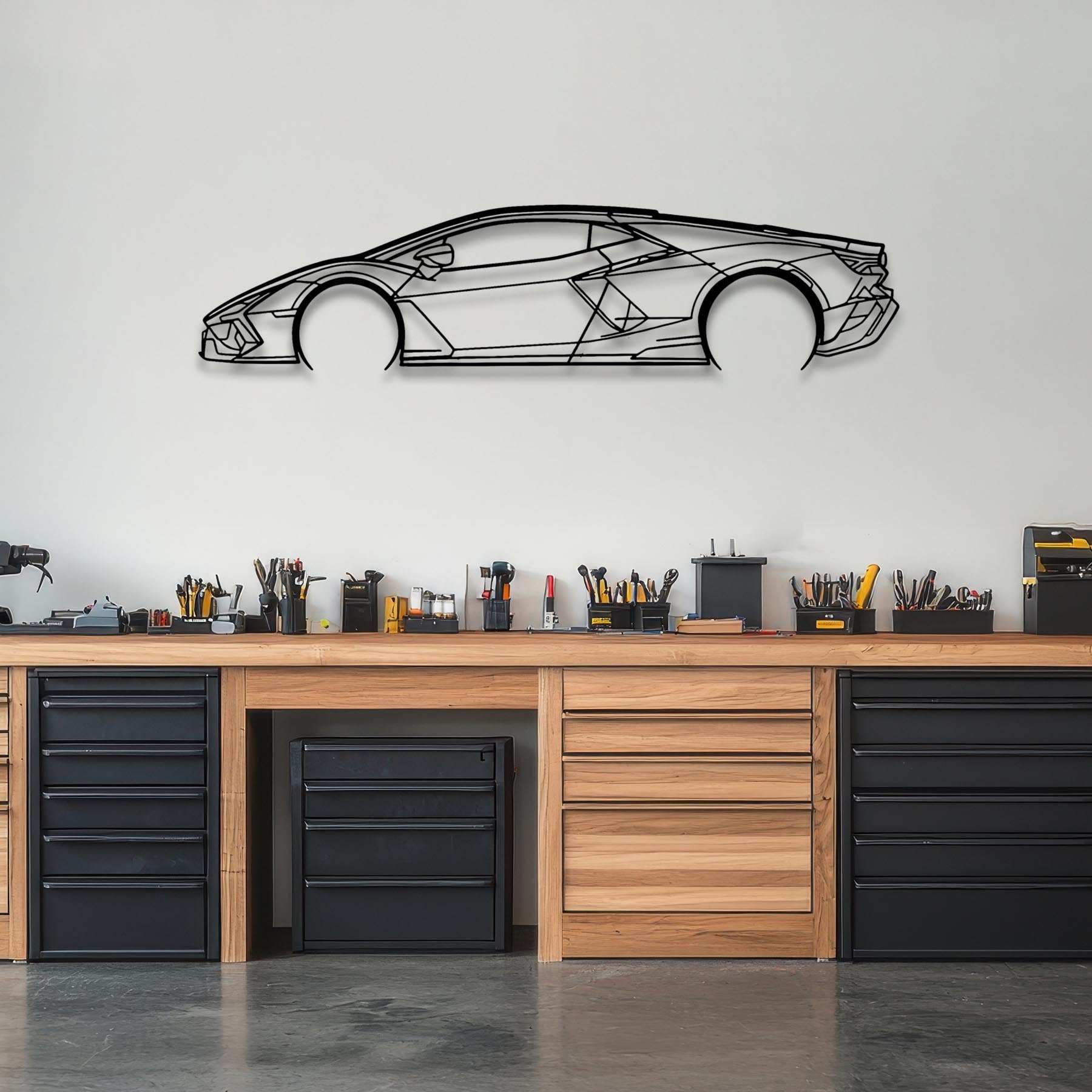 Revuelto Detailed Silhouette Metal Wall Art