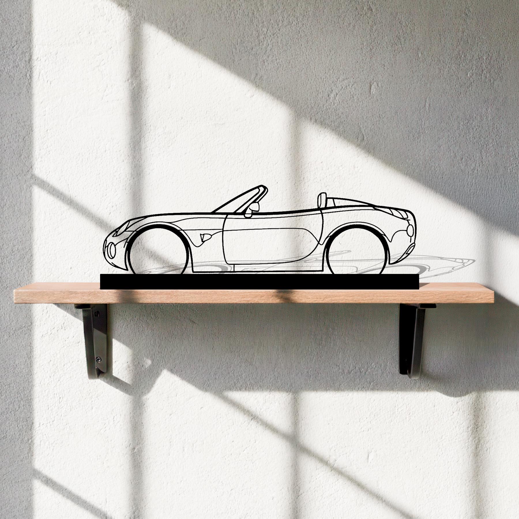 Solstice GXP Silhouette Metal Art Stand