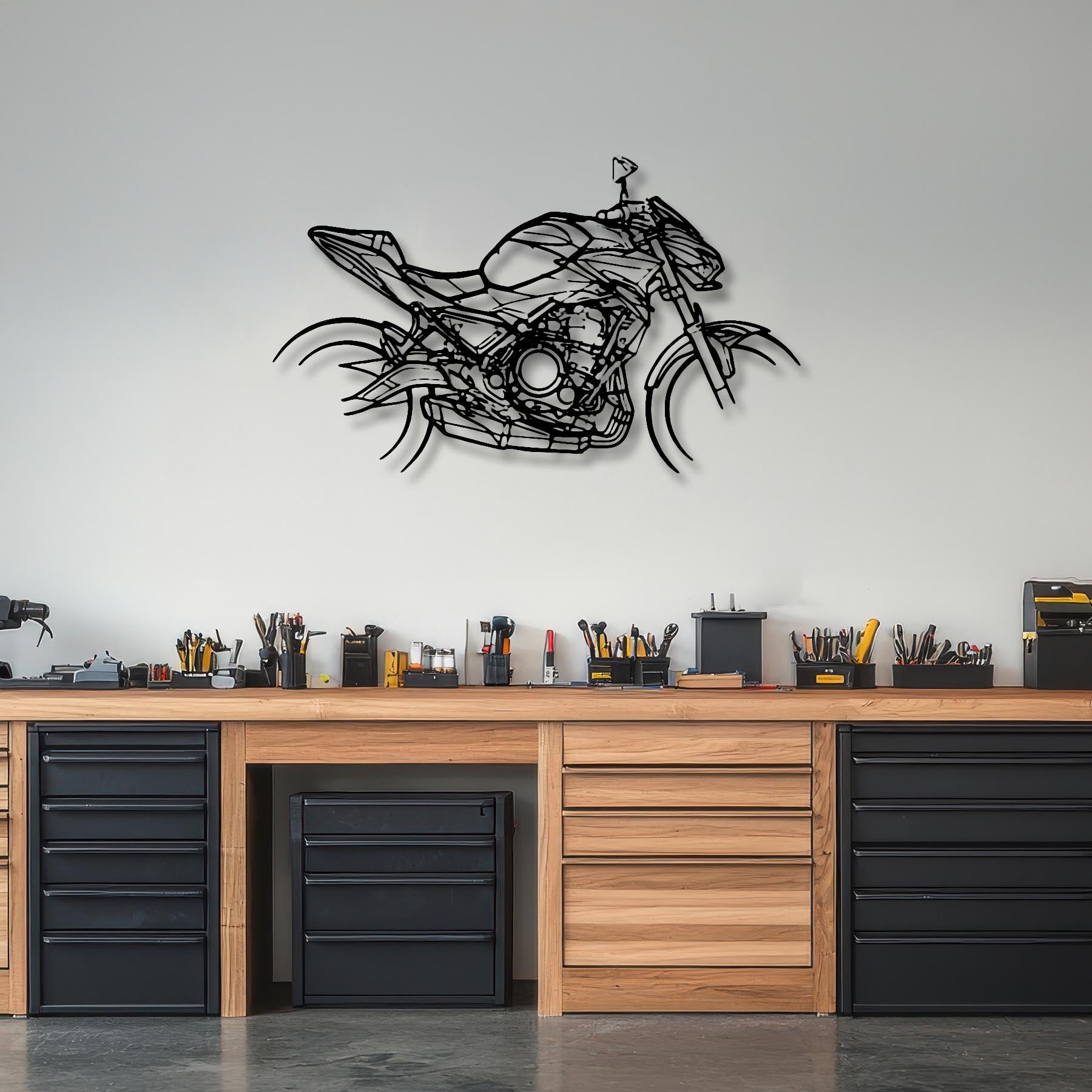 Z650 2023 Silhouette Metal Wall Art