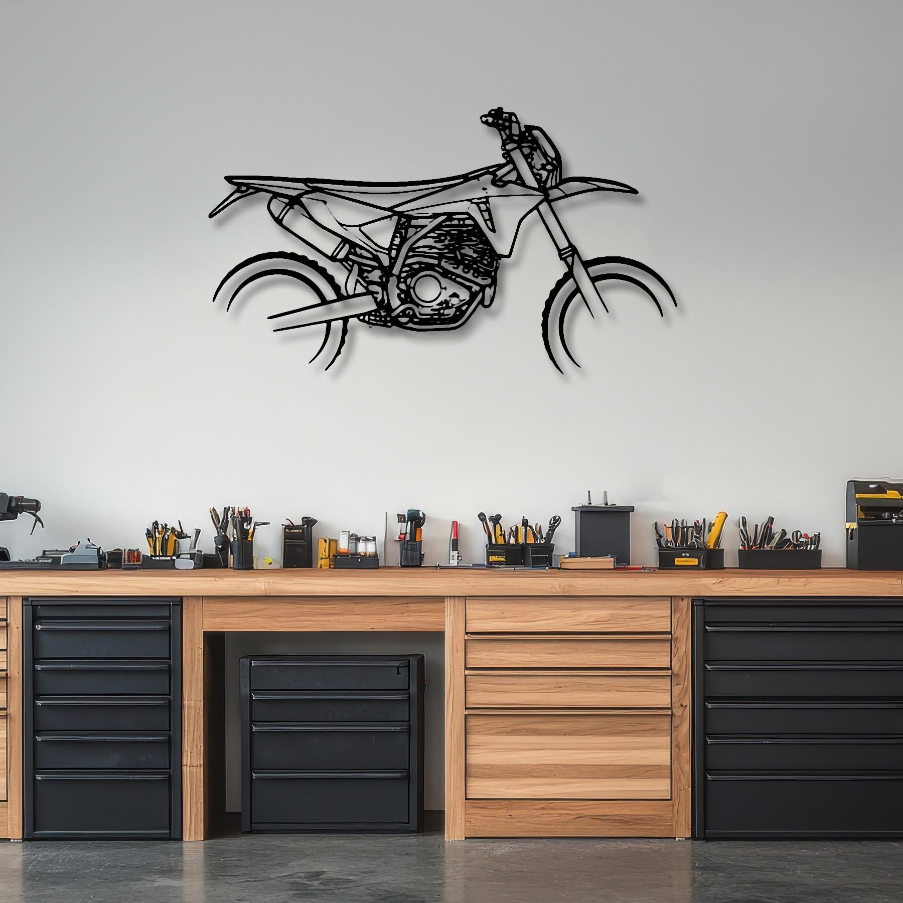 125 2023 Silhouette Metal Wall Art