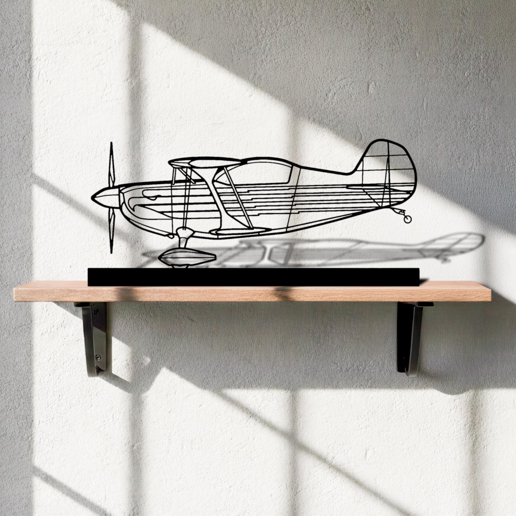 Eagle II Silhouette Metal Art Stand