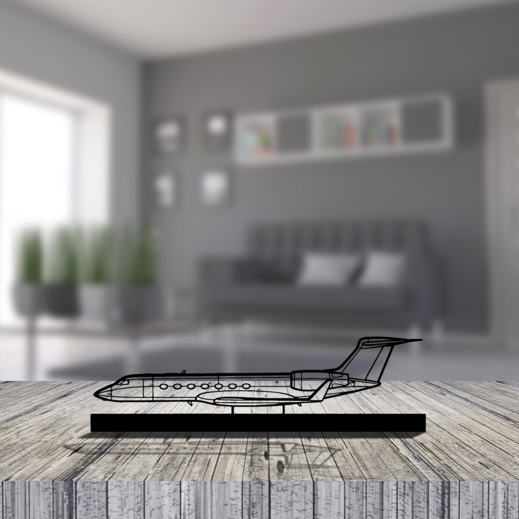 G550 Silhouette Metal Art Stand