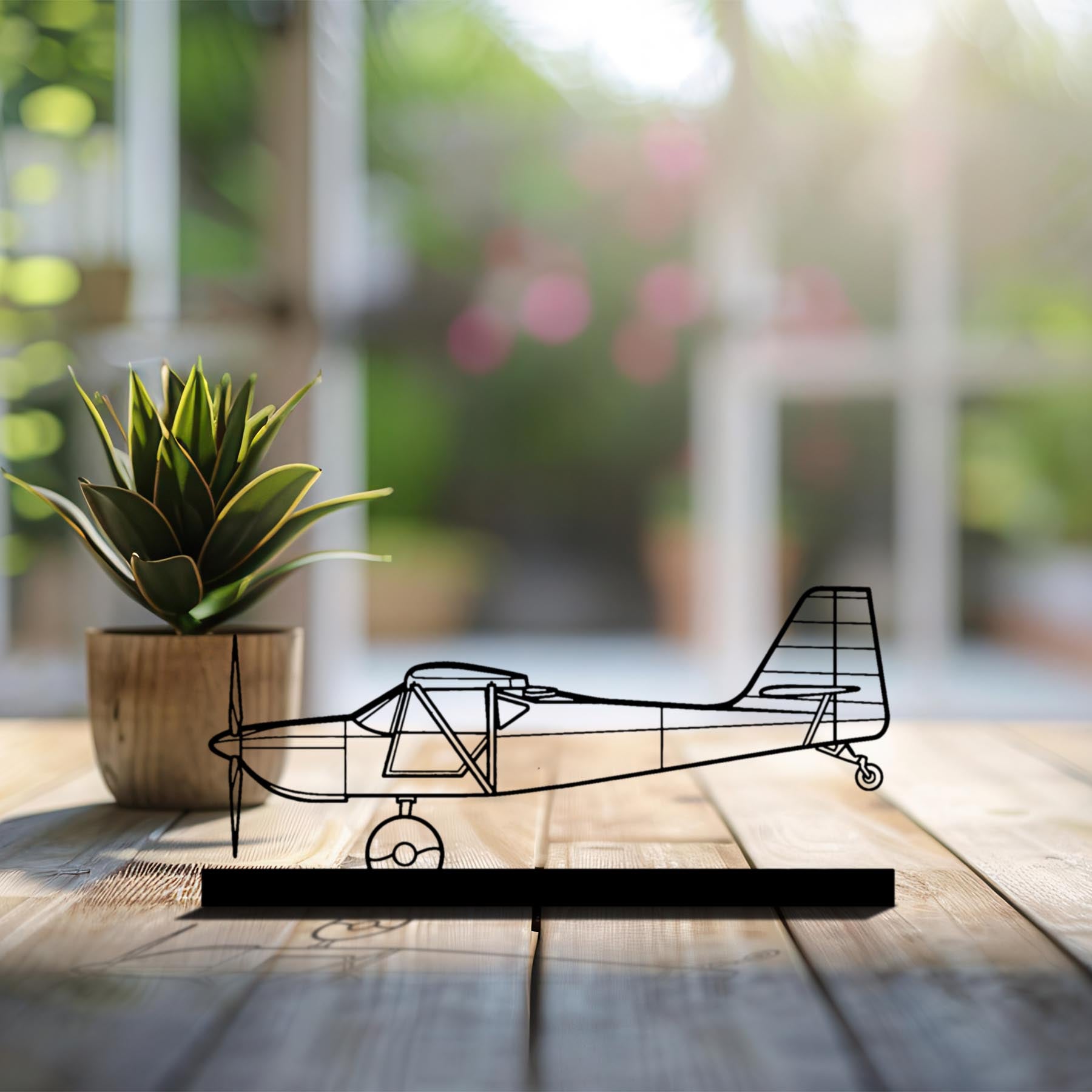 Kitfox 5 Silhouette Metal Art Stand