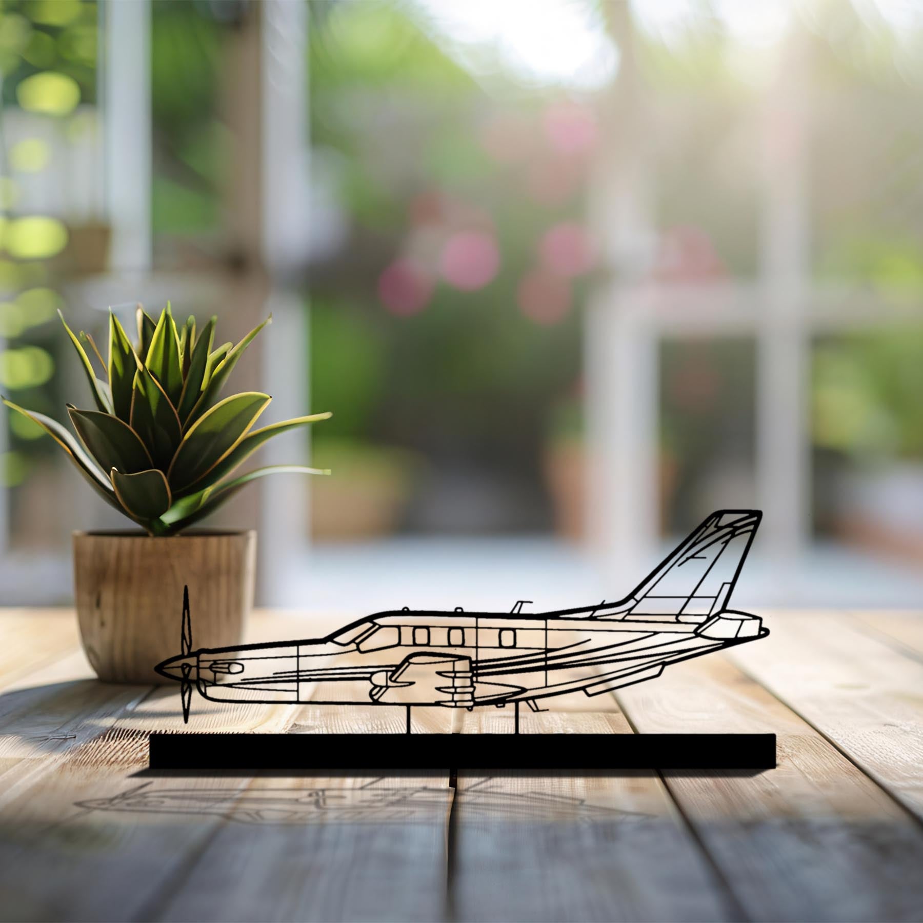 TBM 850 Silhouette Metal Art Stand