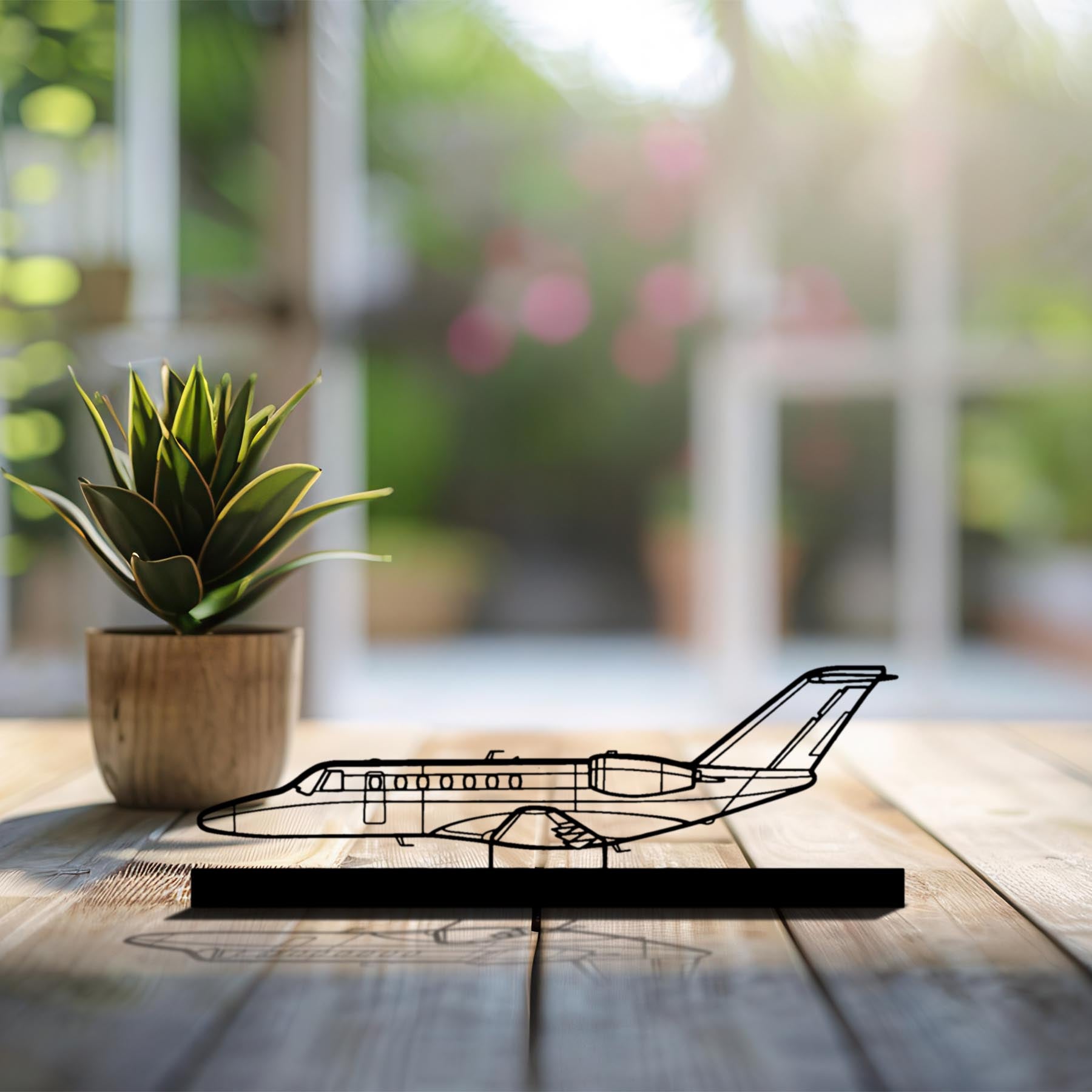 cj3+ Silhouette Metal Art Stand